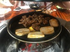 -炭虎子水浒烤肉(梦时代店)