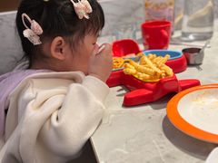 -必胜客(东大桥店)