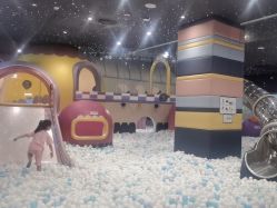 -MELAND CLUB亲子乐园·派对·餐厅(北京芳圆里ID MALL店)