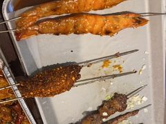 小小虾-三个大叔烤羊肉串·歌手驻唱·碳烤鲜肉(西三旗店)