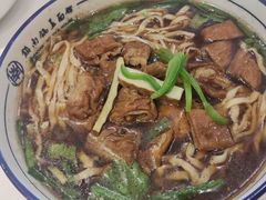 -镇南锅盖面馆(解放路店)