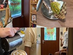 -SAFARI COFFEE
