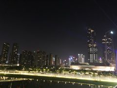 -南京眼步行桥