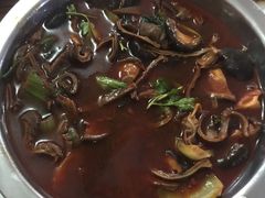 -溢心园香河肉饼总店