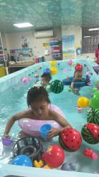 泳池-小鸭先知婴儿游泳馆