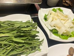 -百年川椒重庆老火锅(光谷店)