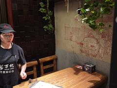 -万记麻辣烫国展总店