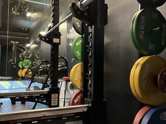 -TOP健身私教工作室(侨香店)