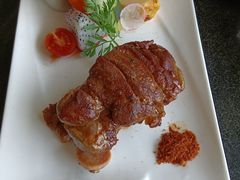 -OLD TREE老树咖啡·西餐厅(台山人工湖店)