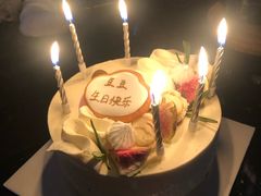 -半勺舒舒生日蛋糕店