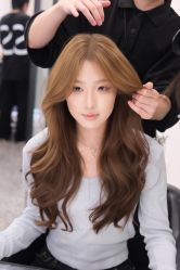 -SWANK SALON