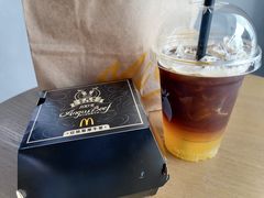 厚牛堡-麦当劳(四川北路店)
