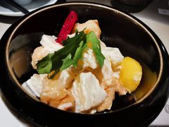 -穹六人间 people 6(岳阳路店)