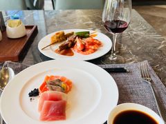 -前海华侨城JW万豪酒店·都会尚膳自助餐厅·牛排海鲜酒水畅飨
