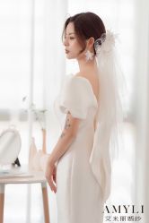 -艾米丽婚纱礼服