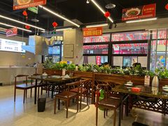 -洪霞餐馆·川菜·鲜货现炒(两江春城店)