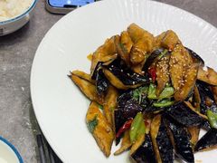 -闫府私房菜·老字号(恒隆店)