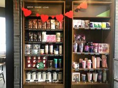 零售区-星巴克(南翔五彩城店)