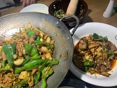 -费大厨辣椒炒肉(万家丽一店)