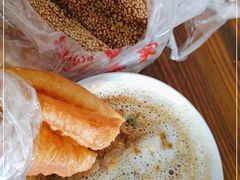 -云南大锅豆浆店