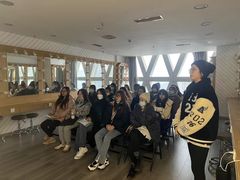 -金夫人化妆摄影职业培训学校