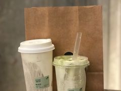 金凤茶王-喜茶(东莞汇一城店)