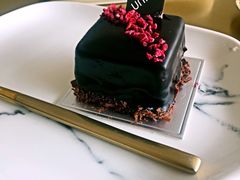 -UNI UNI(环亚凯瑟琳店)