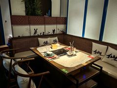 -尚尚仙·酸汤猪手·猪肚鸡火锅(华联万柳购物中心店)