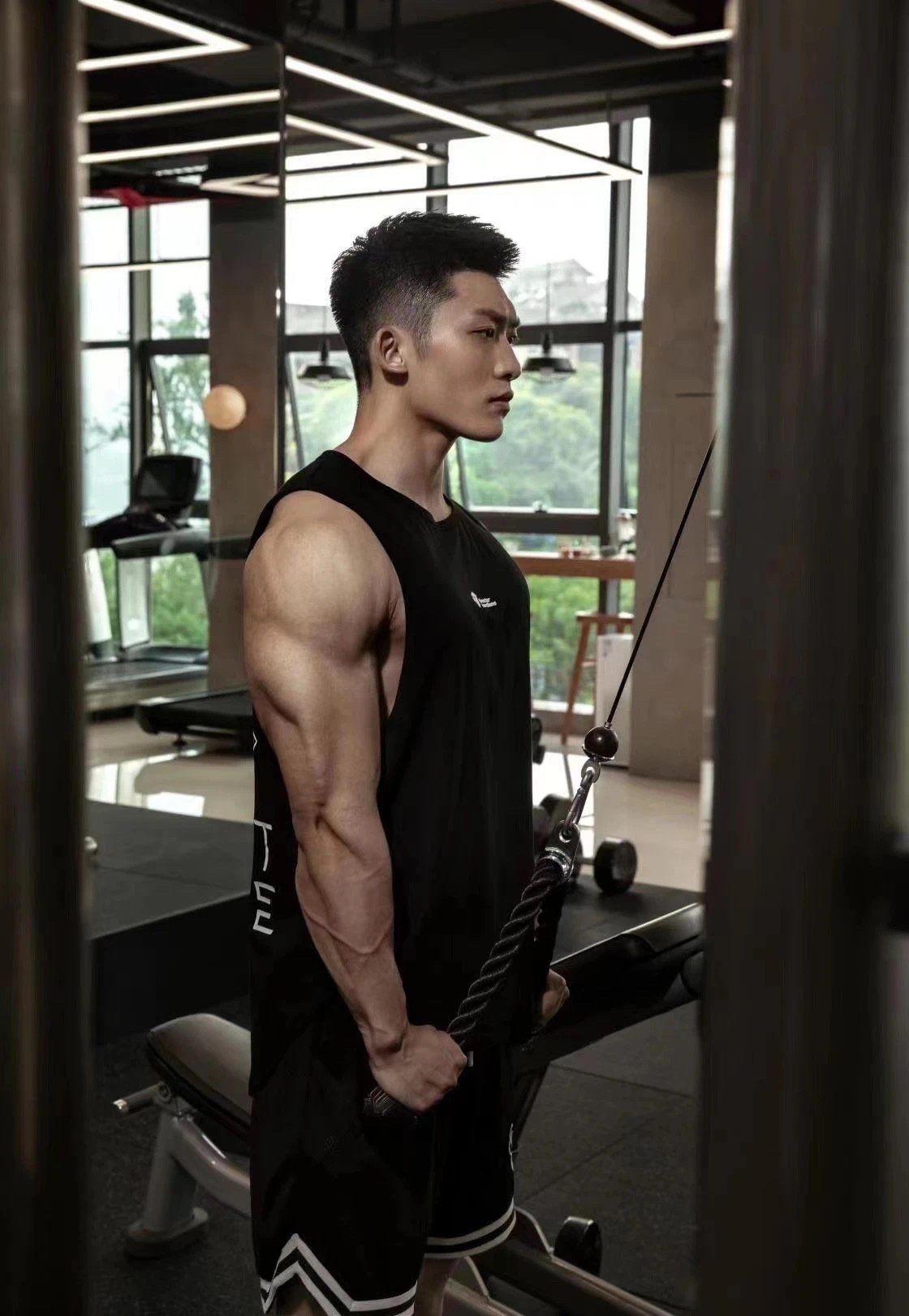 健身男子的挑战