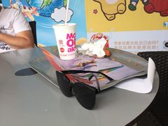 -麦当劳(国际社区店)
