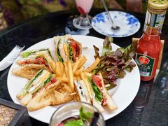-Fern Forest Cafe