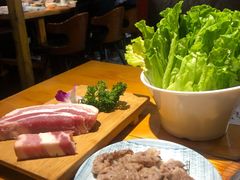 厚切五花肉-唯成•韩国炭火烤肉 유성고기