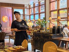 -银米·云南传统过桥米线(双廊黑金冠店)