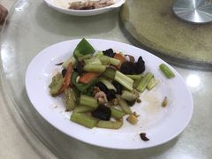 -考记泥焗鸡农庄·海鲜(北洛秘境店)