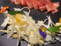 三年金钱火腿配大理手撕乳扇-泓0871臻选云南菜·味庄