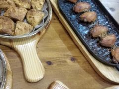 -老东镇啤酒屋海鲜加工·蒸汽海鲜·海鲜烧烤(台东店)