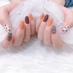 -七彩虹美甲美睫 半永久