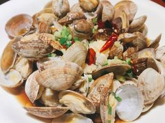 -茸梅路右拐龙虾-农家菜(松江店)