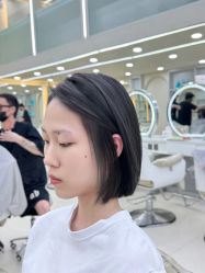-十六番发型师事务所