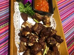 -香巴拉云南餐厅(华莱坞店)