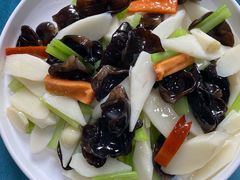 -龙香居海鲜浑锅家常菜·特色驴肉