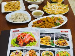 -东北风味思缘食府(对湖路店)