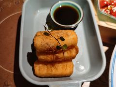 -蜜桃餐厅·伴山(湖滨商业街店)