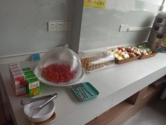 -希岸·轻雅酒店(广州白鹅潭艺术中心花地湾地铁站店)