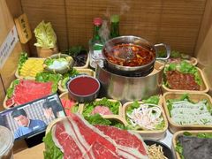-独食火锅·半米屋台(直营总店)