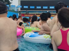 -欢乐水魔方水世界