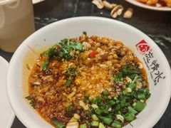 -忘情水鱼头·鲜鱼火锅(滨江中路店)