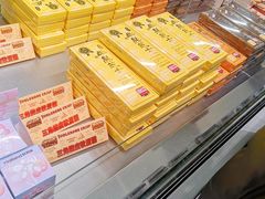 -好利来(上海虹桥新天地Lab主题店)