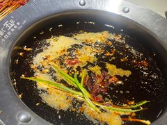 -钢管厂五区小郡肝串串香(奥克斯广场锦城万达店)