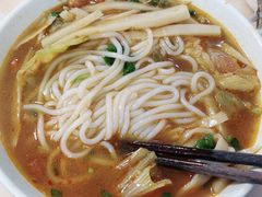 -卓雅桂林米粉